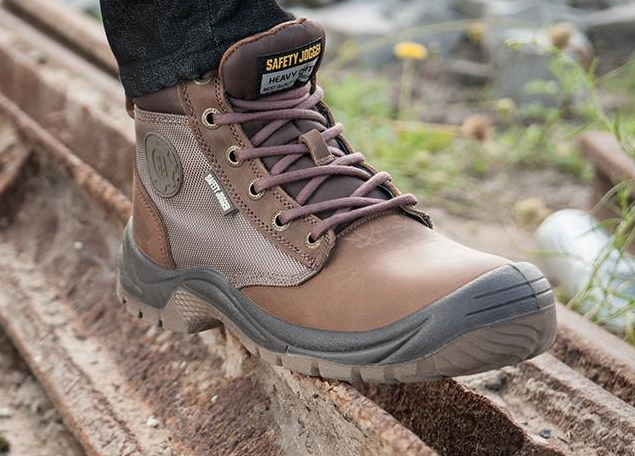 high ankle safety boots (track work)